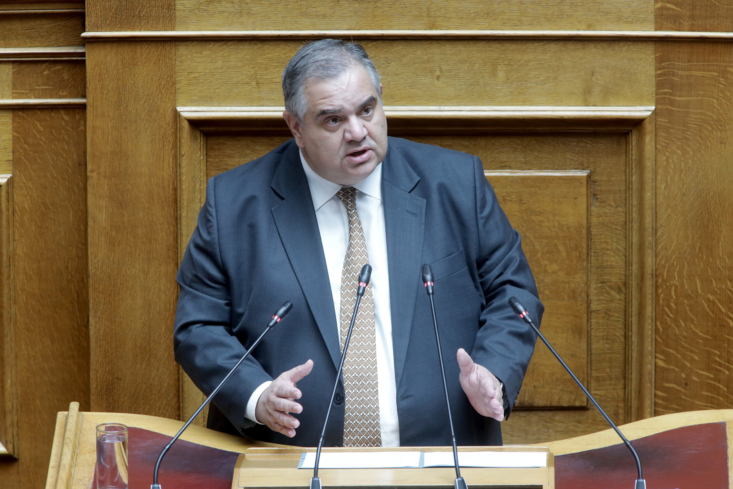 Βασίλης Σπανάκης: «Η Δημοκρατία δεν δολοφονείται»