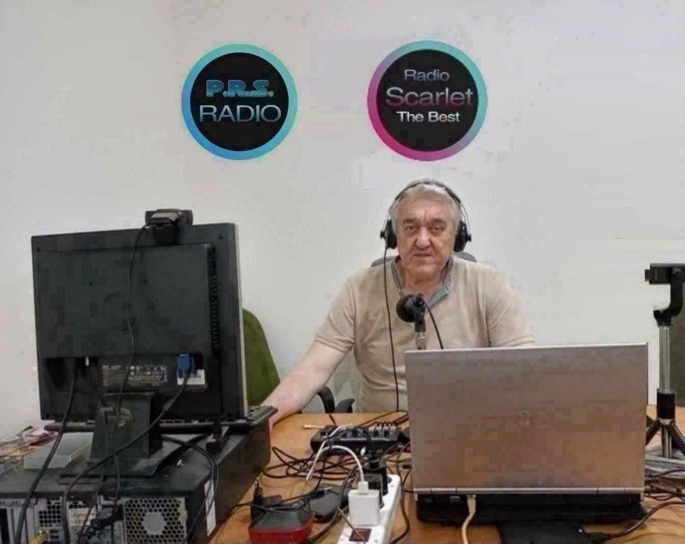 Για Live από το ΤΙΚ ΤΟΚ γράφετε radio scarlet